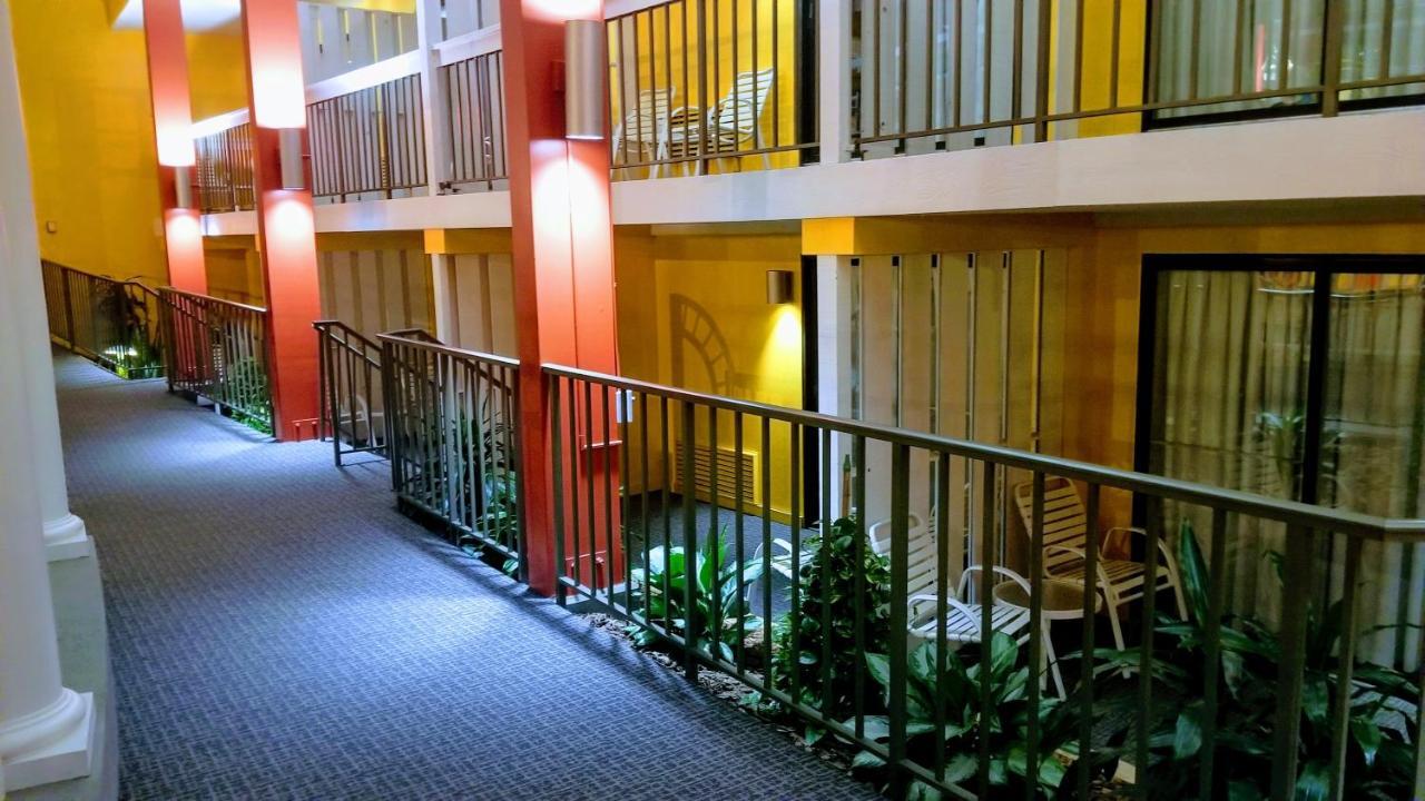 Bel-Aire Hotel Lake Érié Extérieur photo